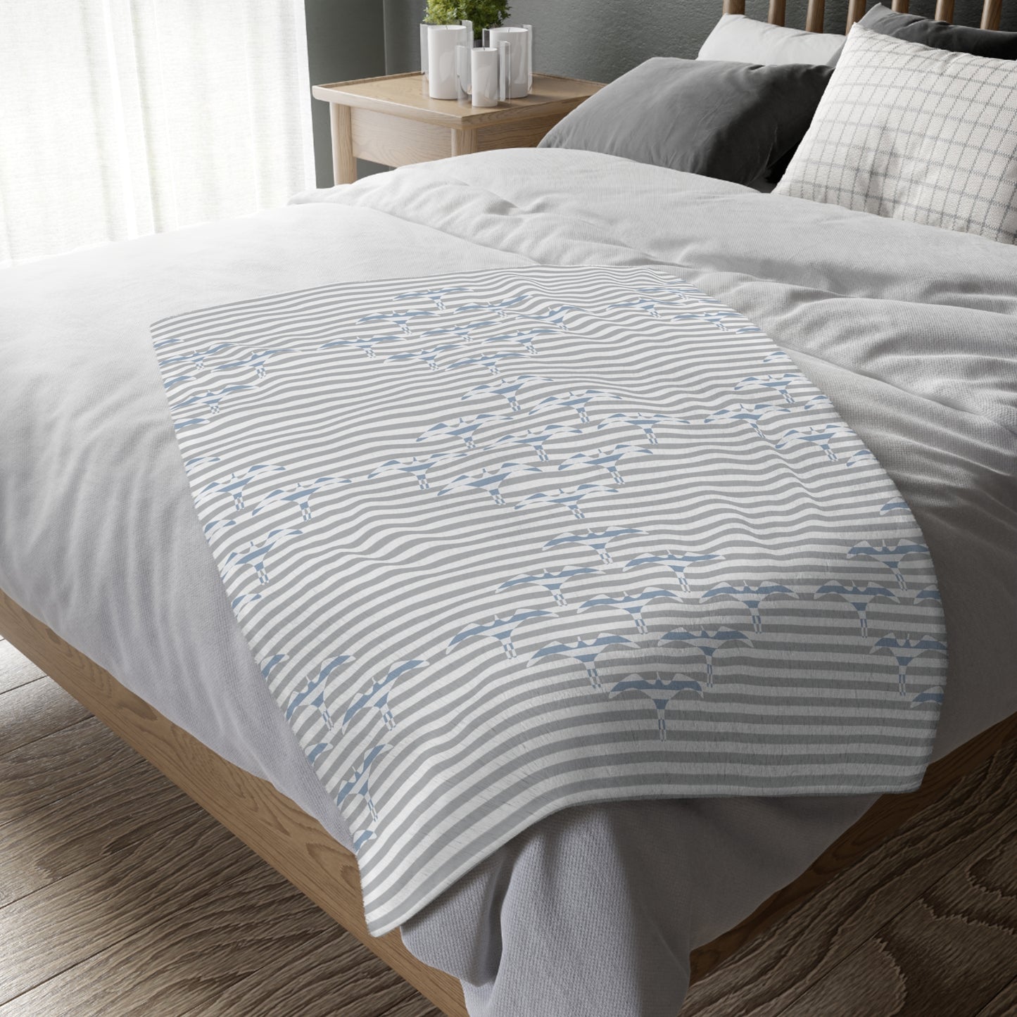 Haleiwa Iwa Bird Velveteen Microfiber Blanket